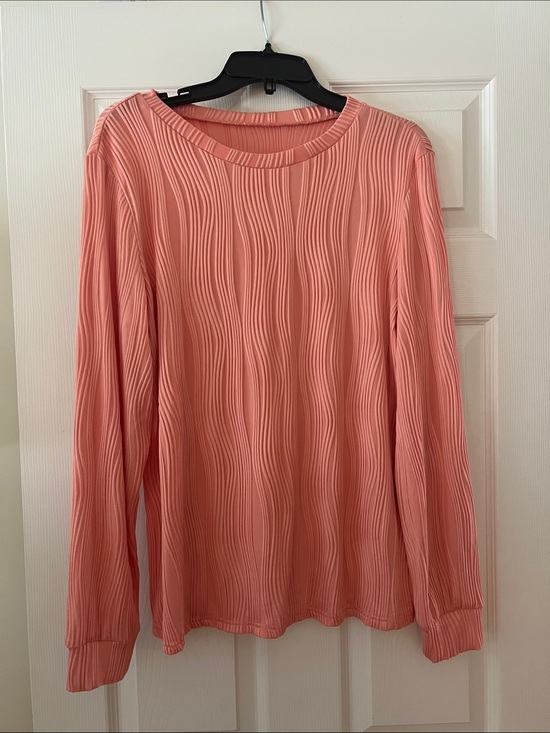 Source Unknown Tops - Source Unknown Coral-Style Long Sleeve Textured Top